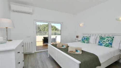 Villa Vila Renascer Cd235 10 Minutes From The Center, Quiet Area