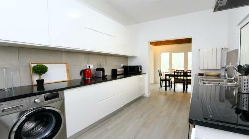 Villa Vila Renascer Cd235 10 Minutes From The Center, Quiet Area