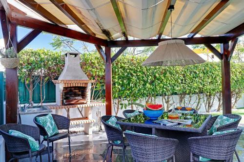 Jungle Beach House