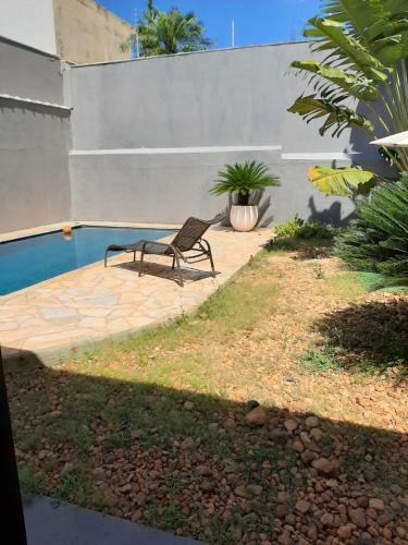 Hostal Casa De Hospede Com Piscina E Cozinha