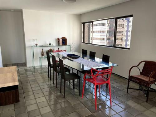 Apartamento Apto Espa�oso, Confort�vel E A 150 Metros Da Praia
