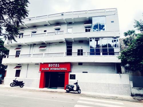 Hotel Rajgir International