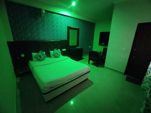 Hotel Raj Palace