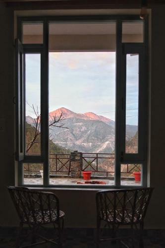 Kainchi Homestay