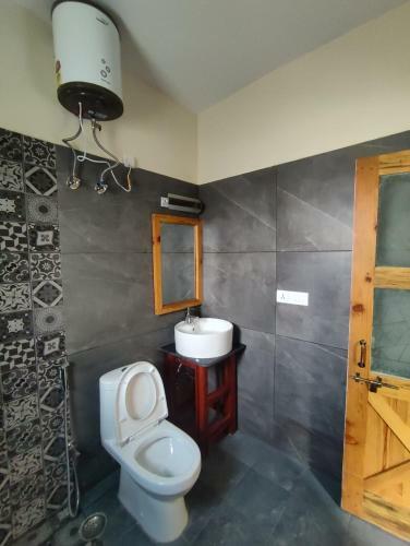 Kainchi Homestay