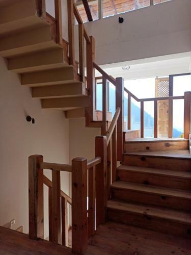 Kainchi Homestay