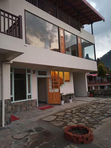 Kainchi Homestay