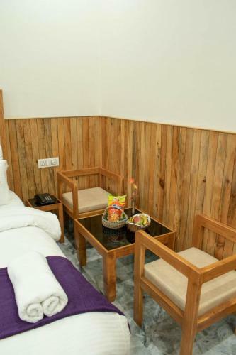 Hotel Jim's Gateway Corbett