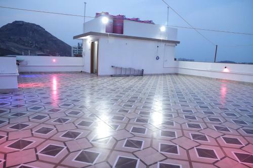Hotel Dn Grand