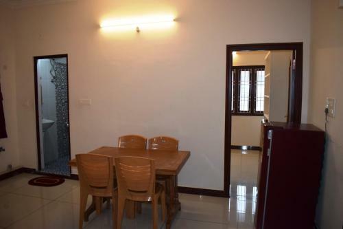 Apartamento White Tulip Residency