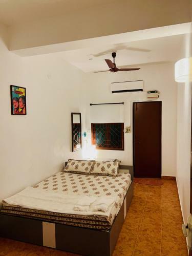 Hostal La Ruelle Guest House