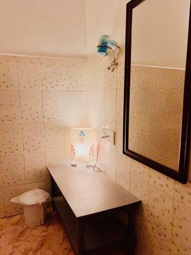 Hostal La Ruelle Guest House