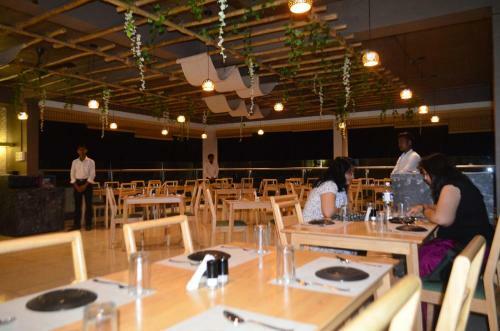 Hotel O2 Sangli