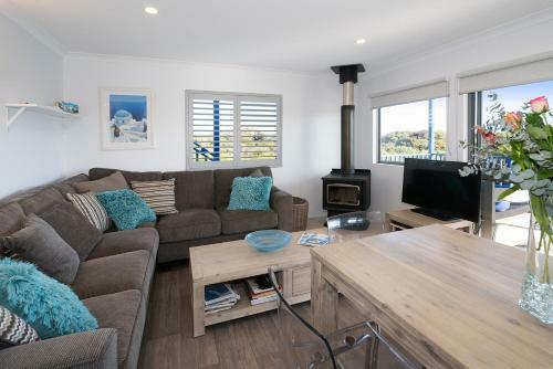 Gracetown Beach House - Relaxing Beachside Holiday