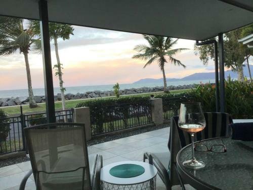 Bella Ohana - Oceanfront, Amazing Views, Relaxing