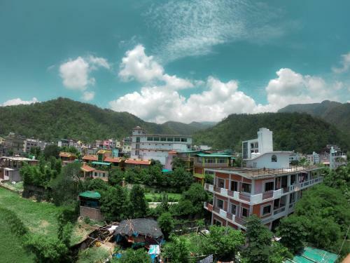 Hotel Ananta Residency