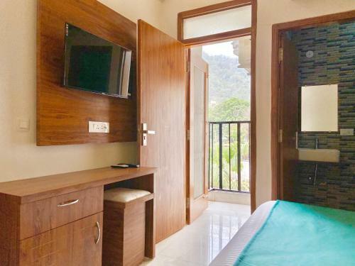 Hotel Namami Tapovan