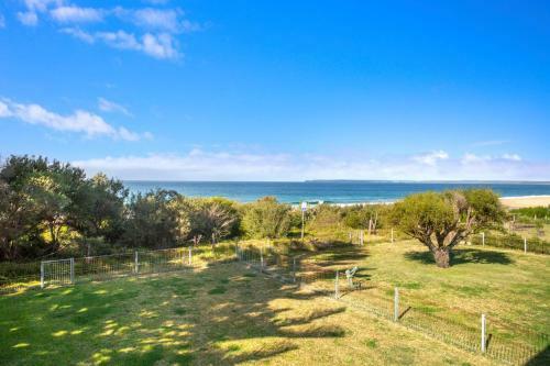 Watermans - Pet Friendly - 1 Min Walk To Beach