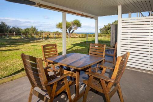 Watermans - Pet Friendly - 1 Min Walk To Beach