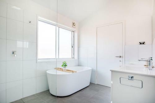 Nalu - Pet Friendly - 1 Min Walk To Beach
