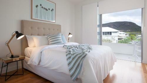Belle Mare Holiday House