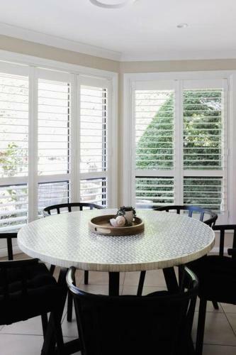 Chateau On Sydney's Northern Beaches