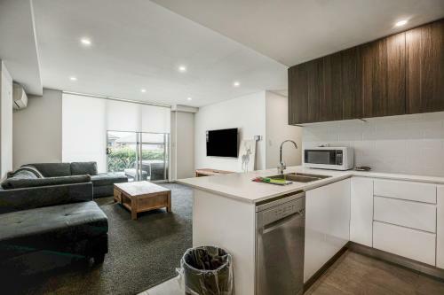 Modern 2br Apartment For Travelling Professionals