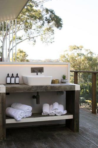 Kookaburra Retreat At Macmasters Beach