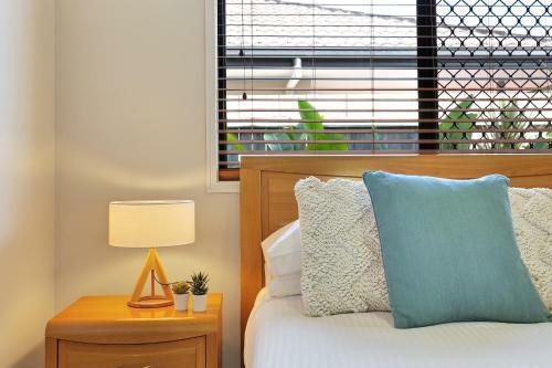Pet Friendly 5 Br Family Home W Pool At Caloundra