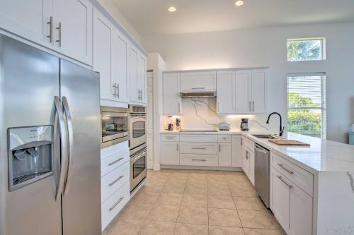 Lakefront Miramar Retreat With Saltwater Pool!