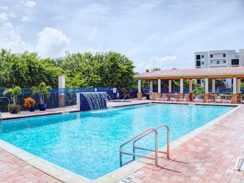 Oceanwalk Beach Condo