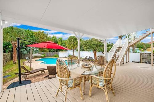Happy Island Retreat