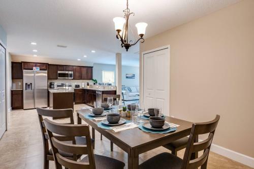 Jennings Townhome