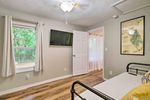 Cozy Ocala Home With Porch Less Than 1 Mi To Downtown!