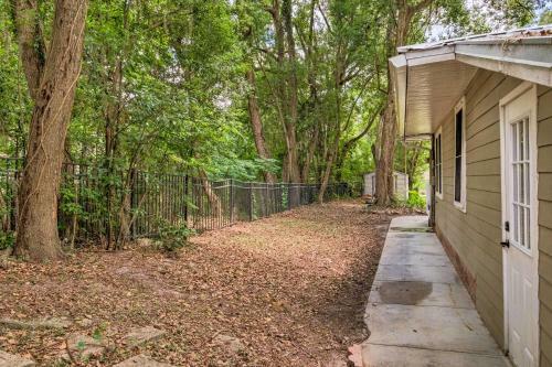Cozy Ocala Home With Porch Less Than 1 Mi To Downtown!