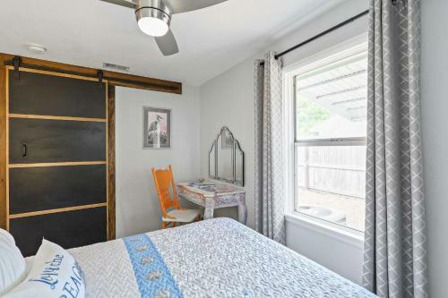 Rockledge Beach House With Screened-in Porch!