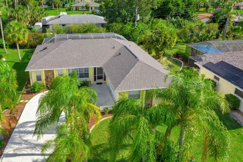 Tropical Retreat