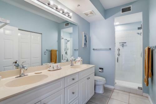 Bayfront Beauty - Downtown Naples Condo