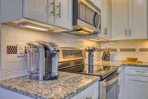 Cheerful 3bdrm Home, With Heated Pool
