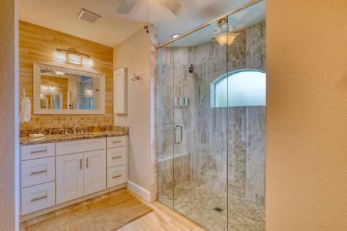 Cheerful 3bdrm Home, With Heated Pool