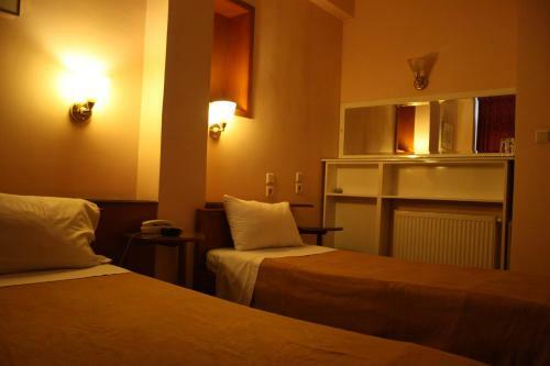 Hotel Avra