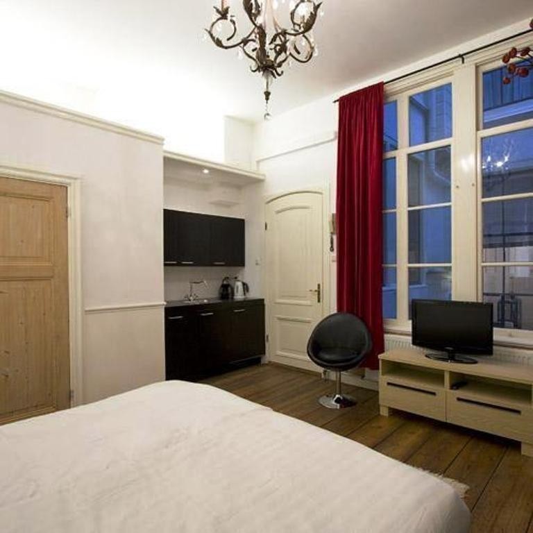 Nine Streets Apartments