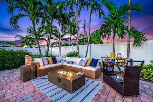 Pompano Pool Paradise