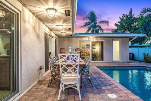 Pompano Pool Paradise