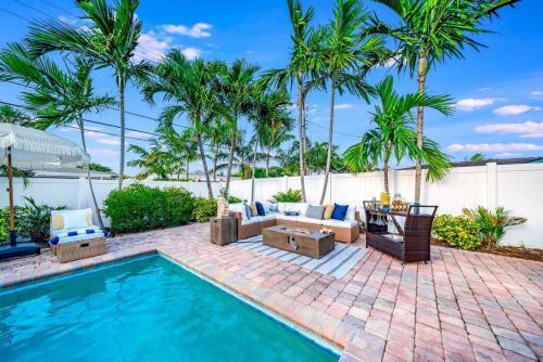 Pompano Pool Paradise