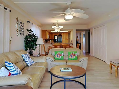 Apartamento Regency Towers #308 West