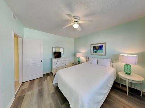 Apartamento Emerald Isle #401