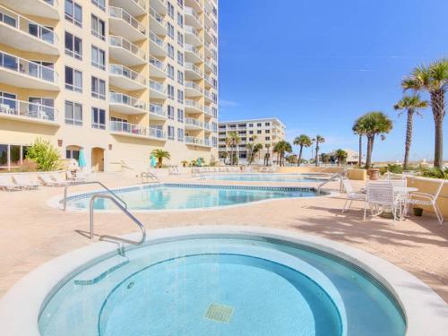 Apartamento Emerald Isle #401