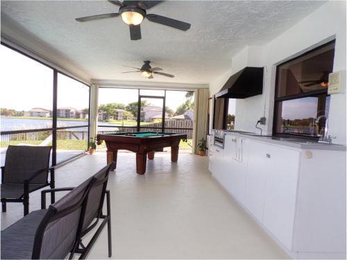 Unique Spacious Quiet Lakefront Villa W Pool 3 Months Stay Min