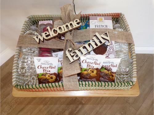 Unique Spacious Quiet Lakefront Villa W Pool 3 Months Stay Min